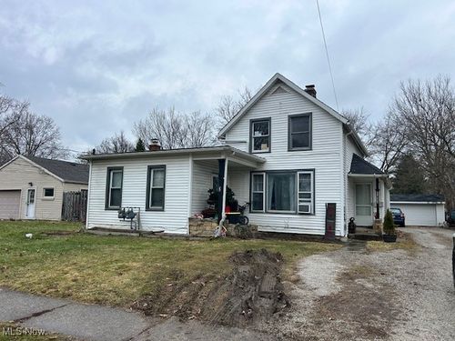 300 West St, Berea, OH, 44017-2344 | Card Image