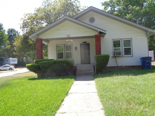 1201 Division St, North Little Rock, AR, 72114-4017 | Card Image