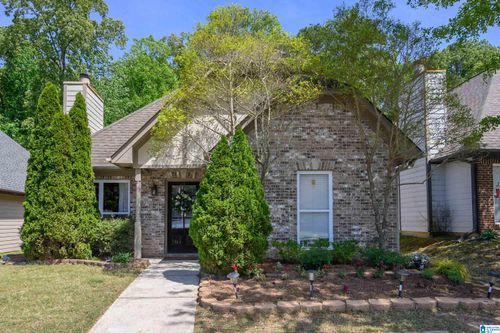 1227 Pebble Creek Cir, Gardendale, AL, 35071-2785 | Card Image