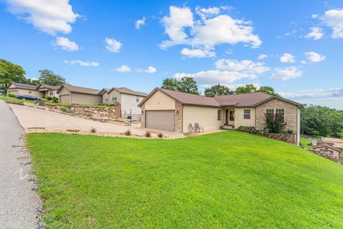 32 Homewood Ln, Kimberling City, MO, 65686-7342 | Card Image