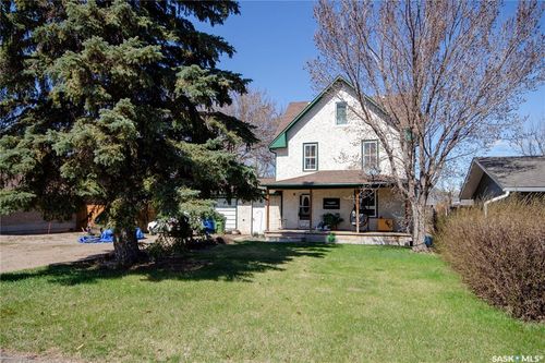 312 32nd St W, Battleford, SK, S0M0E0 | Card Image
