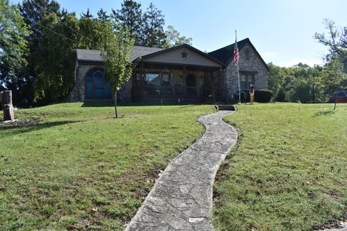 172 N Fairfield St, Leesburg, OH, 45135-2511 | Card Image