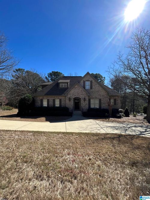 5679 Carrington Lake Pkwy, TRUSSVILLE, AL, 35173-3810 | Card Image