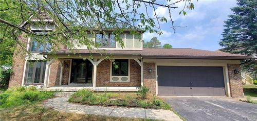 89 Greencastle Ln, Amherst, NY, 14221-1765 | Card Image