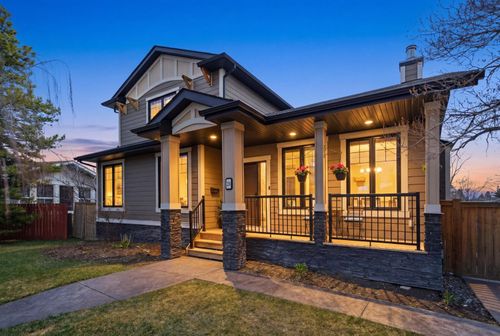 29 Winchester Crescent Sw, Calgary, AB, T3C2T9 | Card Image