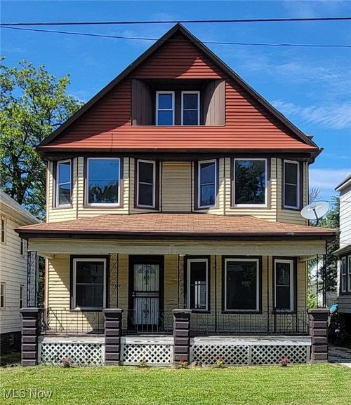 7509 Indiana Ave, Cleveland, OH, 44105-3814 | Card Image