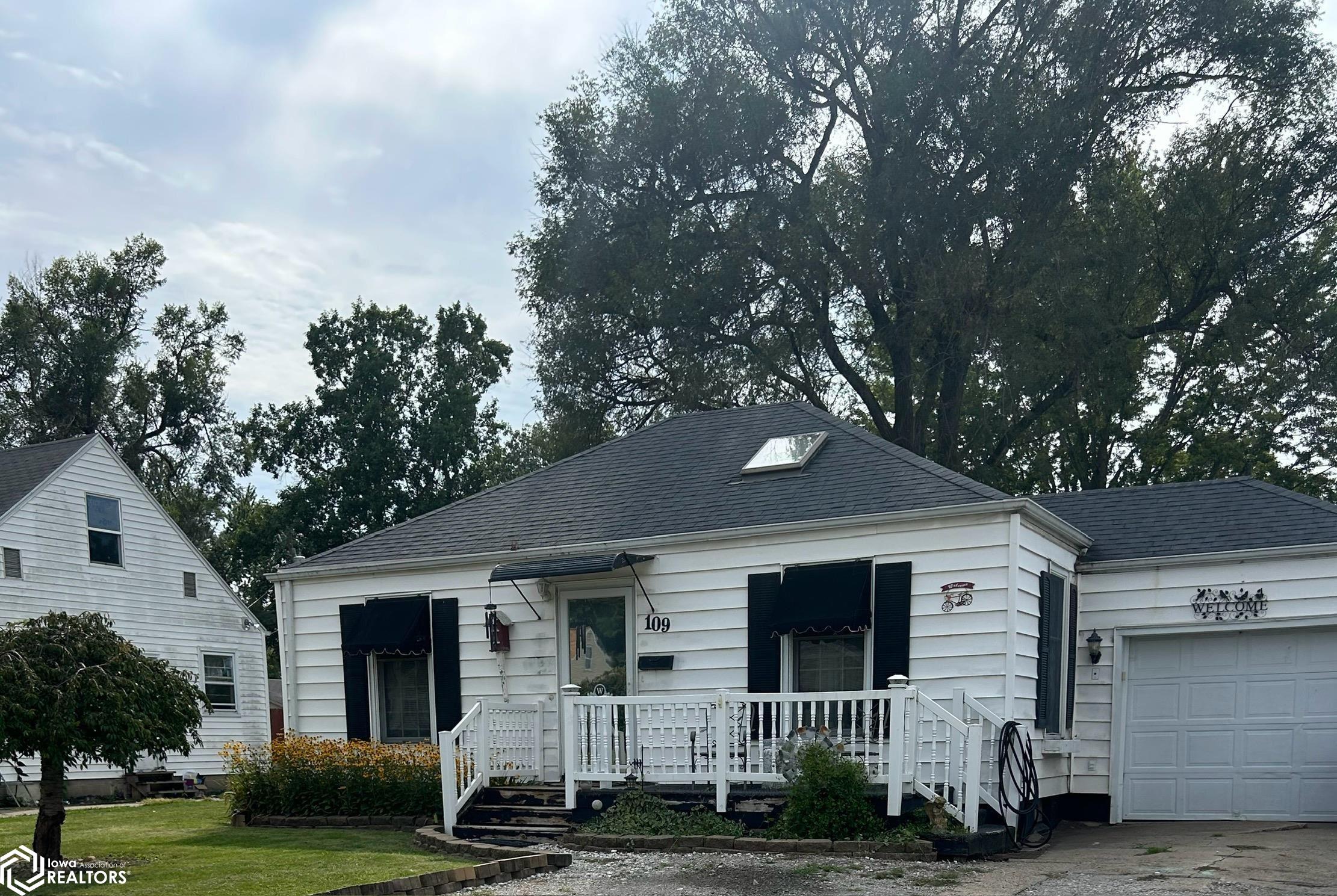 Ferry St, Ottumwa, IA 52501
