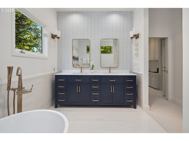 1890 S Greenwood Rd, House other with 5 bedrooms, 5 bathrooms and 2 parking in Portland OR | Image 30