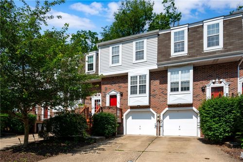 155 Spruce Ct, Pittsburgh, PA, 15229-2137 | Card Image