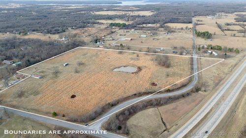 7275 E 570 Rd, Locust Grove, OK, 74352-1972 | Card Image