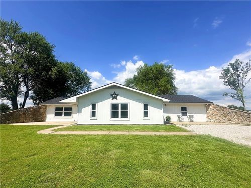 351 210th St, Garland, KS, 66741-5126 | Card Image