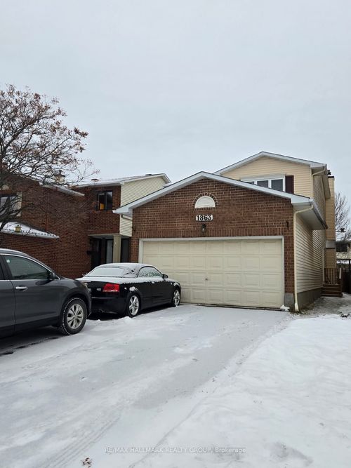 {{alt}} | Card Image