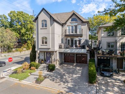 139 Wilson St, House attached with 2 bedrooms, 4 bathrooms and 6 parking in Oakville ON | Image 1