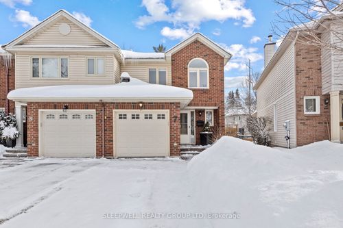 7 Furlong Crescent, Kanata, ON, K2M2J1 | Card Image