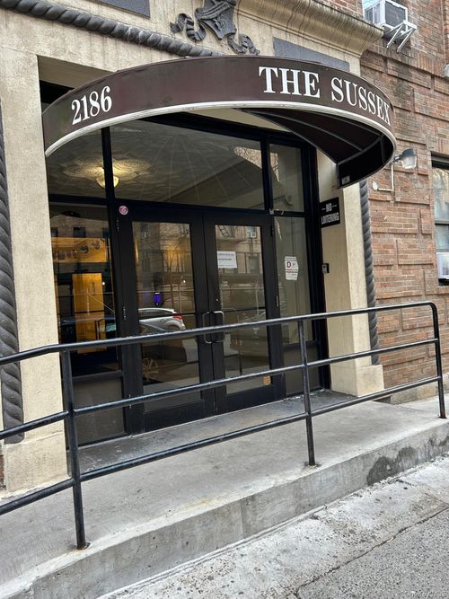 5k-2186 Cruger Ave, Bronx, NY, 10462-1657 | Card Image