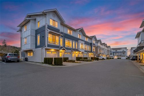 18-370 Latoria Blvd, Colwood, BC, V9C0N9 | Card Image