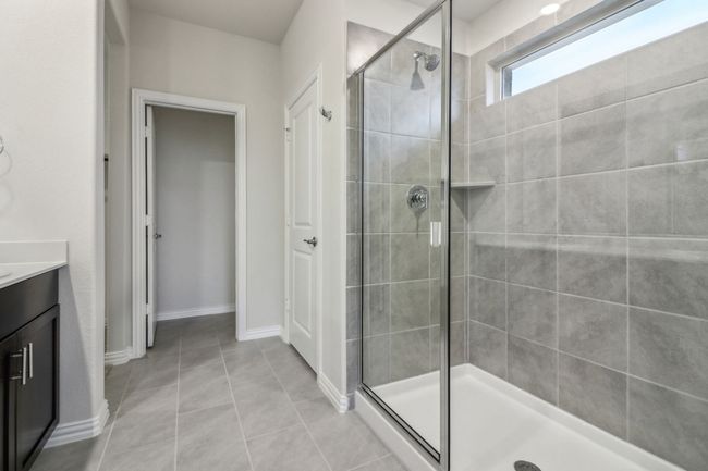 Photo is not of the actual home, but is an inspirational photo of builder’s model home and may depict options, furnishings, and/or decorator features that are not included. | Image 34