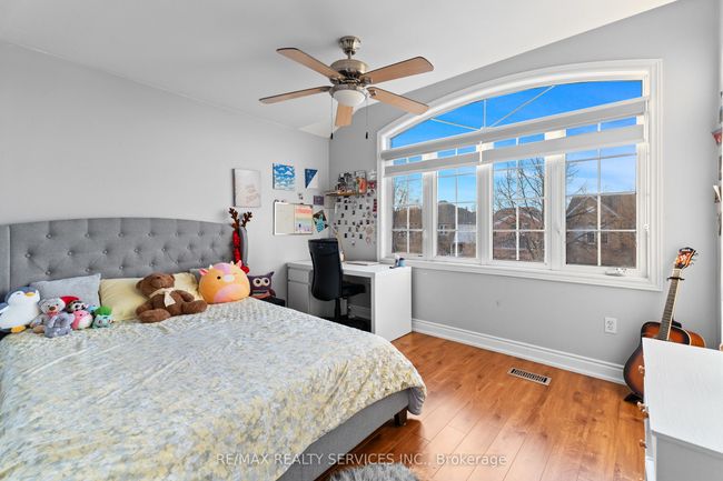 57 Lafayette Blvd, House other with 5 bedrooms, 3 bathrooms and 2 parking in Whitby ON | Image 35