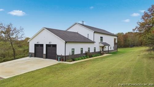 73015 Whispering Oaks Dr, Wagoner, OK, 74467-3732 | Card Image