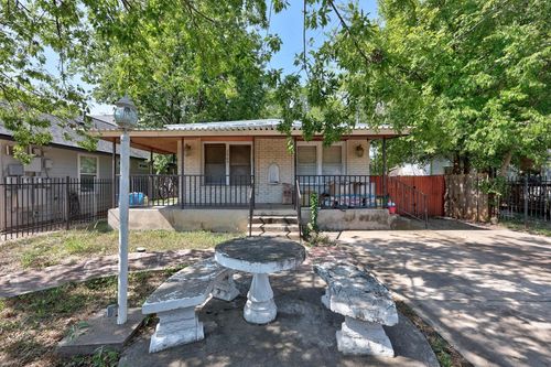 2909 E 5th St, Austin, TX, 78702-4816 | Card Image
