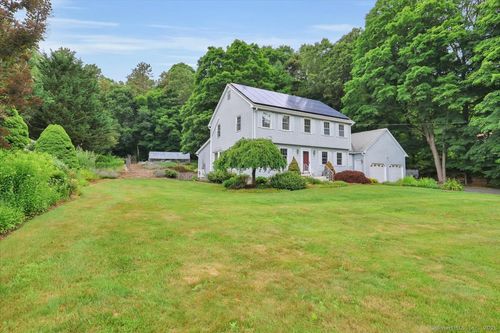 49 Thompson St, Glastonbury, CT, 06033 | Card Image