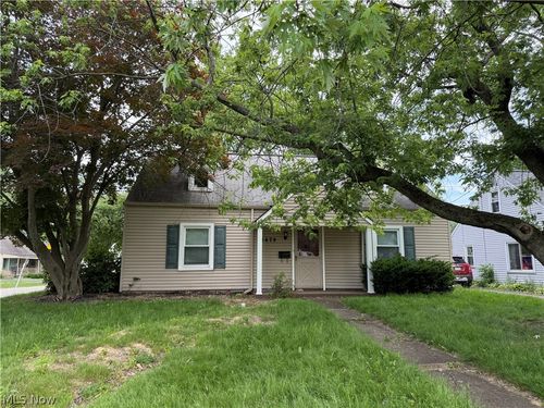 1479 Maplewood St Ne, Warren, OH, 44483-4185 | Card Image