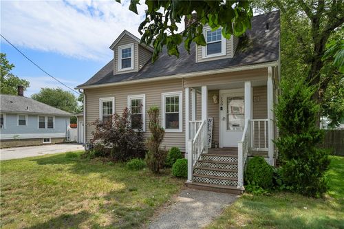 150 Church Ave, Warwick, RI, 02889-3368 | Card Image