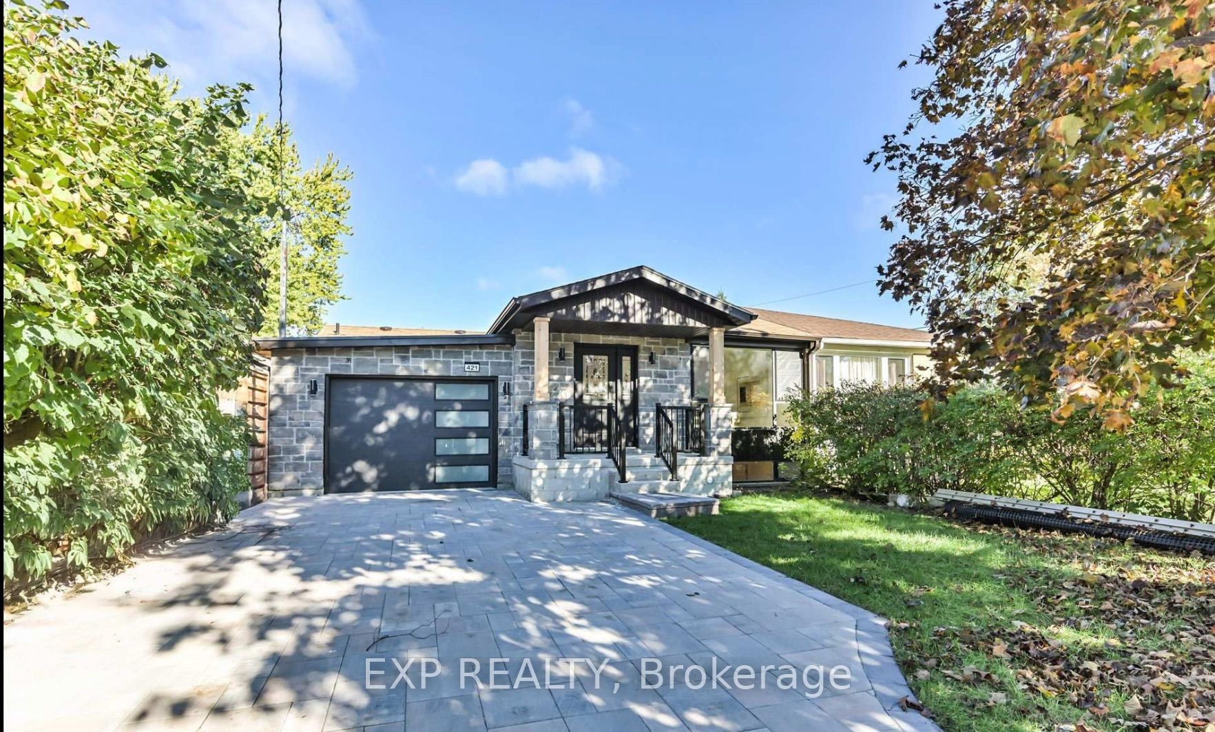 Residential Lease in Richmond Hill