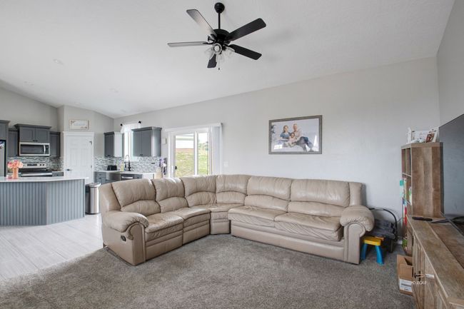 507 Lawndale Dr, House other with 3 bedrooms, 2 bathrooms and null parking in Spring Creek NV | Image 9