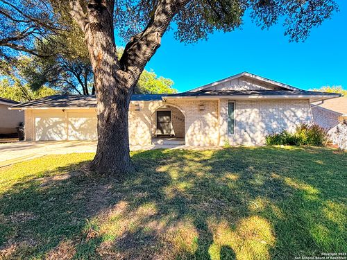 10402 Redlawn Dr, San Antonio, TX, 78230-2422 | Card Image
