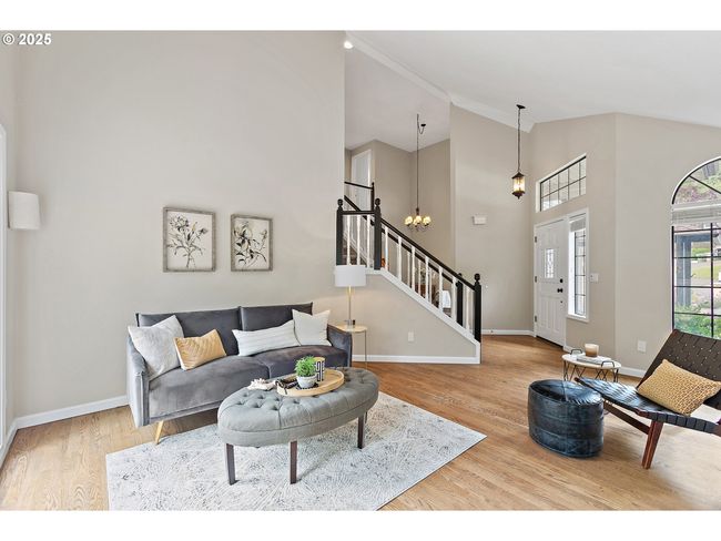 13449 Vermeer Dr, House other with 3 bedrooms, 3 bathrooms and 2 parking in Lake Oswego OR | Image 6
