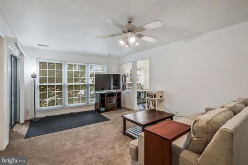 unit-201-9259 Cardinal Forest Ln, LORTON, VA, 22079-4639 | Card Image