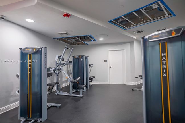 APT-3003 - 1250 S Miami Ave, Condo with 2 bedrooms, 2 bathrooms and null parking in Miami FL | Image 27