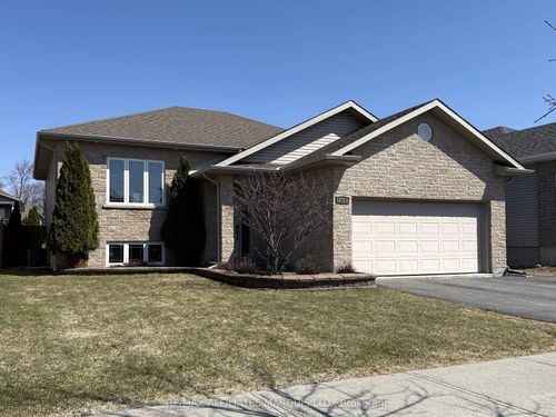 1313 Arba Court, Cornwall, ON, K6H0A9 | Card Image