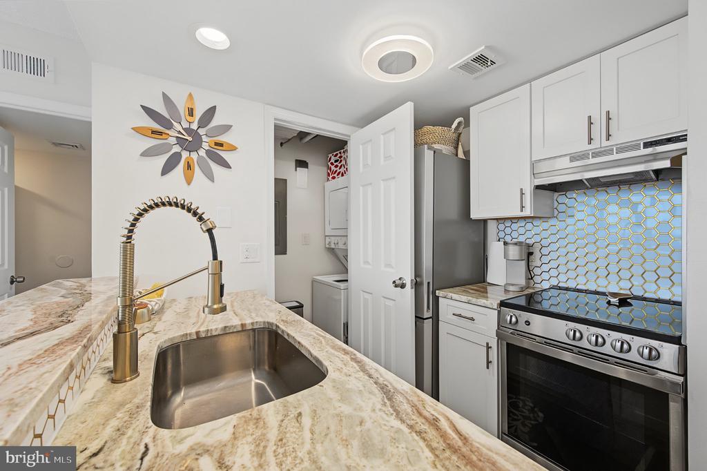 Residential in ATLANTIC CITY 2