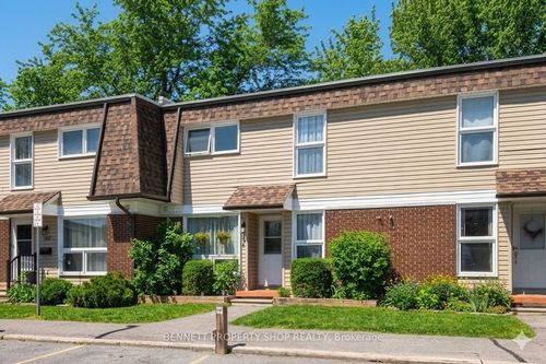 156 Rutherford Crt, Kanata, ON, K2K1N6 | Card Image