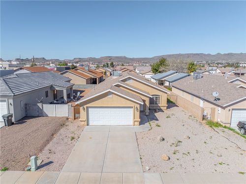 3545 N Bond St, Kingman, AZ, 86409-0976 | Card Image