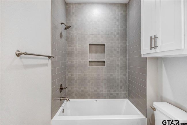 9256 Villas Ct, House other with 4 bedrooms, 2 bathrooms and null parking in Tyler TX | Image 31