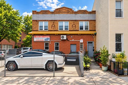 6920 Cooper Ave, Glendale, NY, 11385-7101 | Card Image