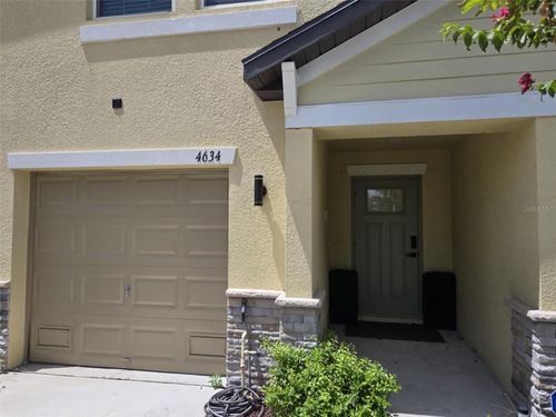 4634 Willet Cooper Ct, Tampa, FL, 33619-0819 | Card Image