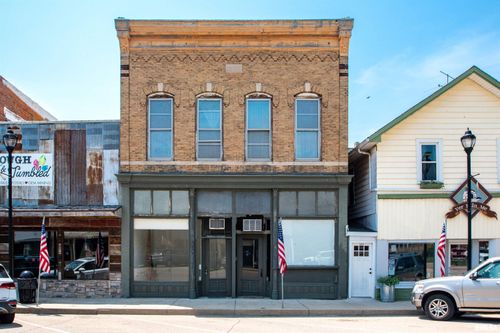 106 N 7th St, Wyoming, IL, 61491-4407 | Card Image