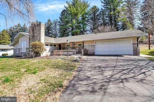 999 S Ogontz St, YORK, PA, 17403-2948 | Card Image