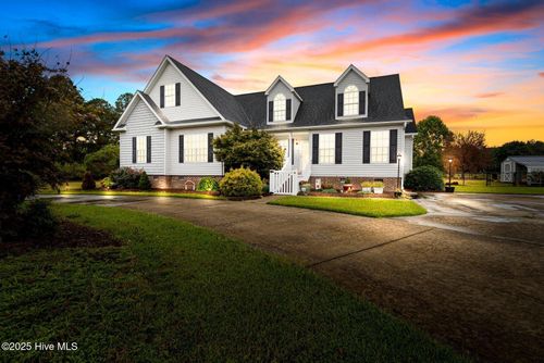 3580 Lonesome Pine Rd, Whitakers, NC, 27891-9370 | Card Image