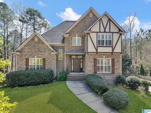 565 Park Lake Ln, HELENA, AL, 35080-3293 | Card Image