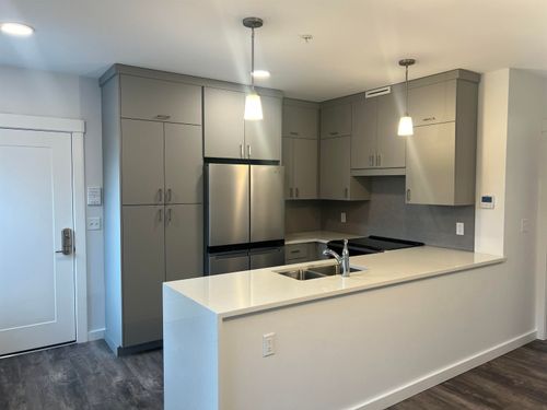 apt-2b-106 Grove St, Peterborough, NH, 03458-1760 | Card Image