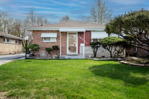 16221 Hermitage Ave, Markham, IL, 60428-5709 | Card Image