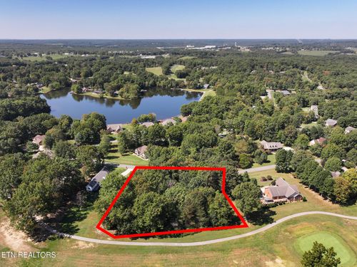 20 Iron Wood Cir, Crossville, TN, 38571-1402 | Card Image