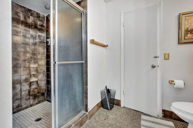 1851 Bayberry Dr, Condo with 3 bedrooms, 2 bathrooms and null parking in Pembroke Pines FL | Image 19