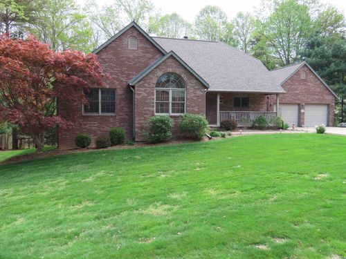 5611 E Nathan Way, Bloomington, IN, 47408-9002 | Card Image