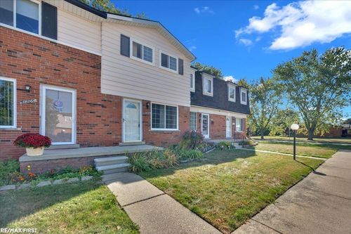 51204 Cathryn Ct, Chesterfield, MI, 48047-1405 | Card Image